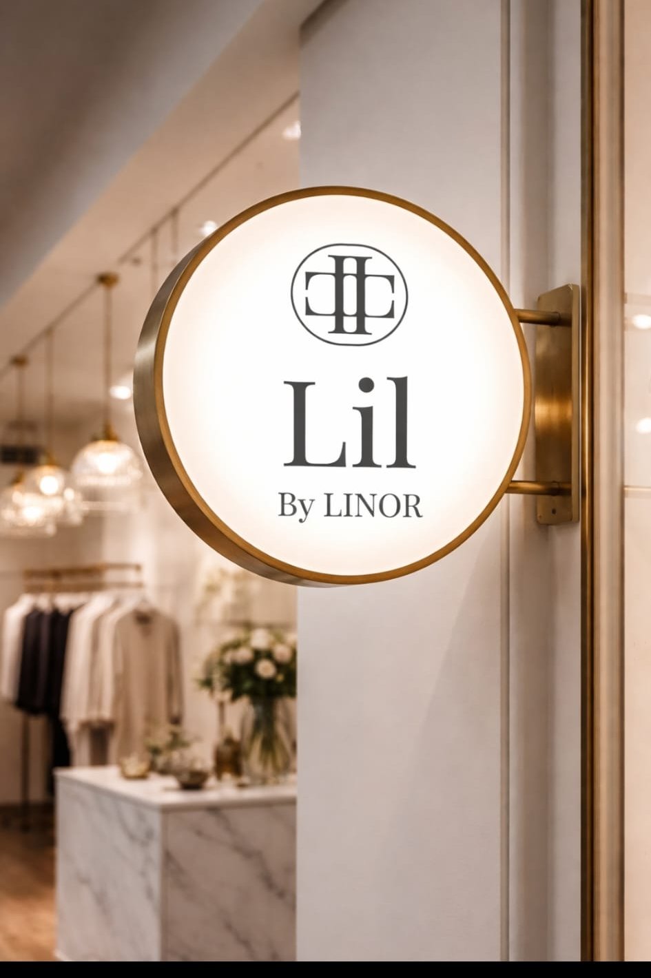 שלט הבוטיק של Lil By Linor באילת